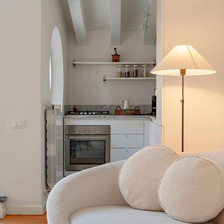 Waterfront Balcony I Grani 5 Resort Grand Suite Ливорно Екстериор снимка
