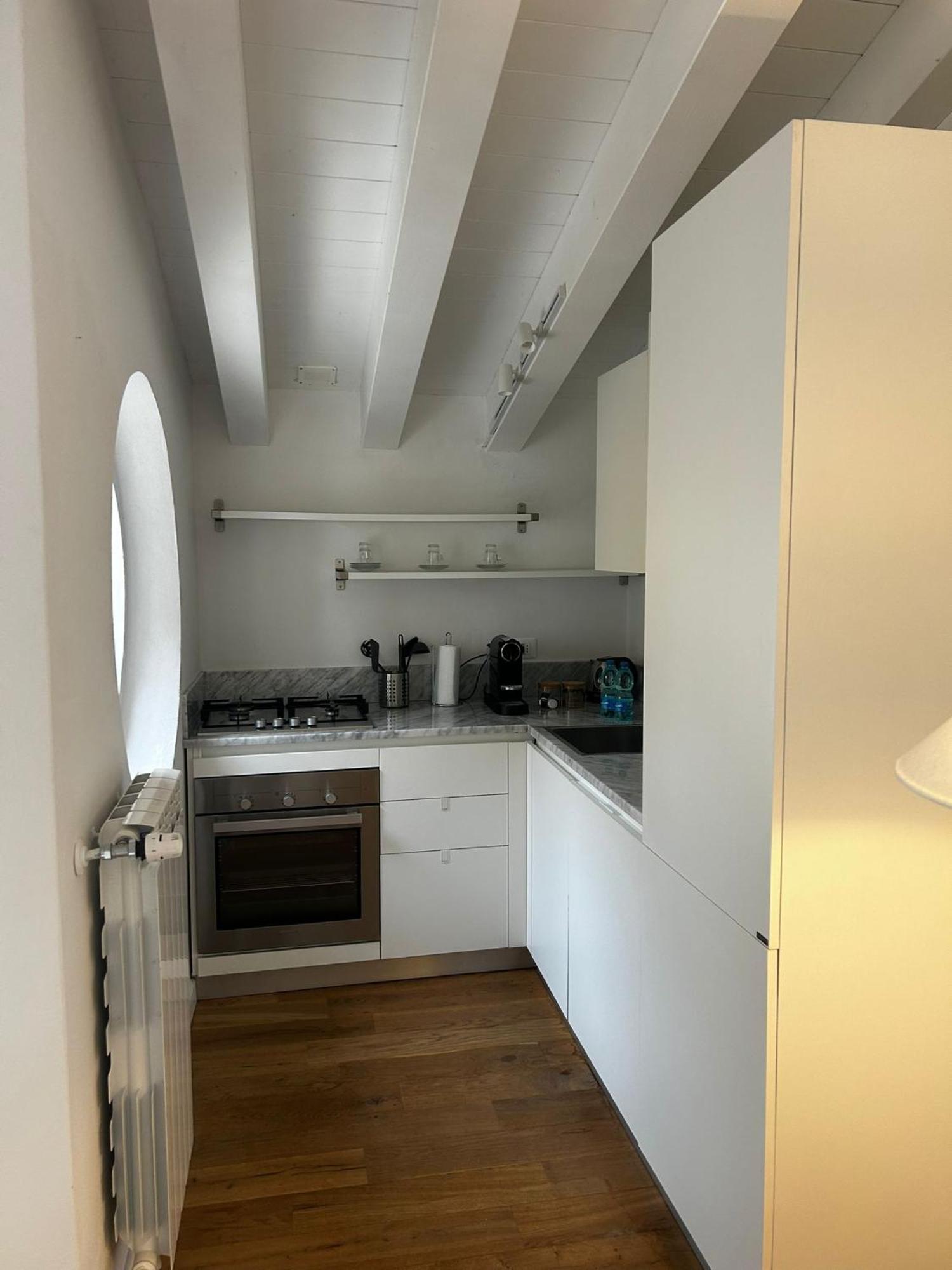 Waterfront Balcony I Grani 5 Resort Grand Suite Ливорно Екстериор снимка