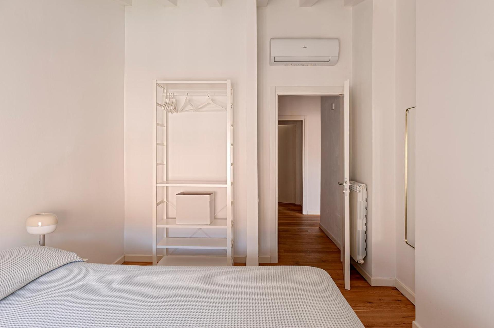 Waterfront Balcony I Grani 5 Resort Grand Suite Ливорно Екстериор снимка
