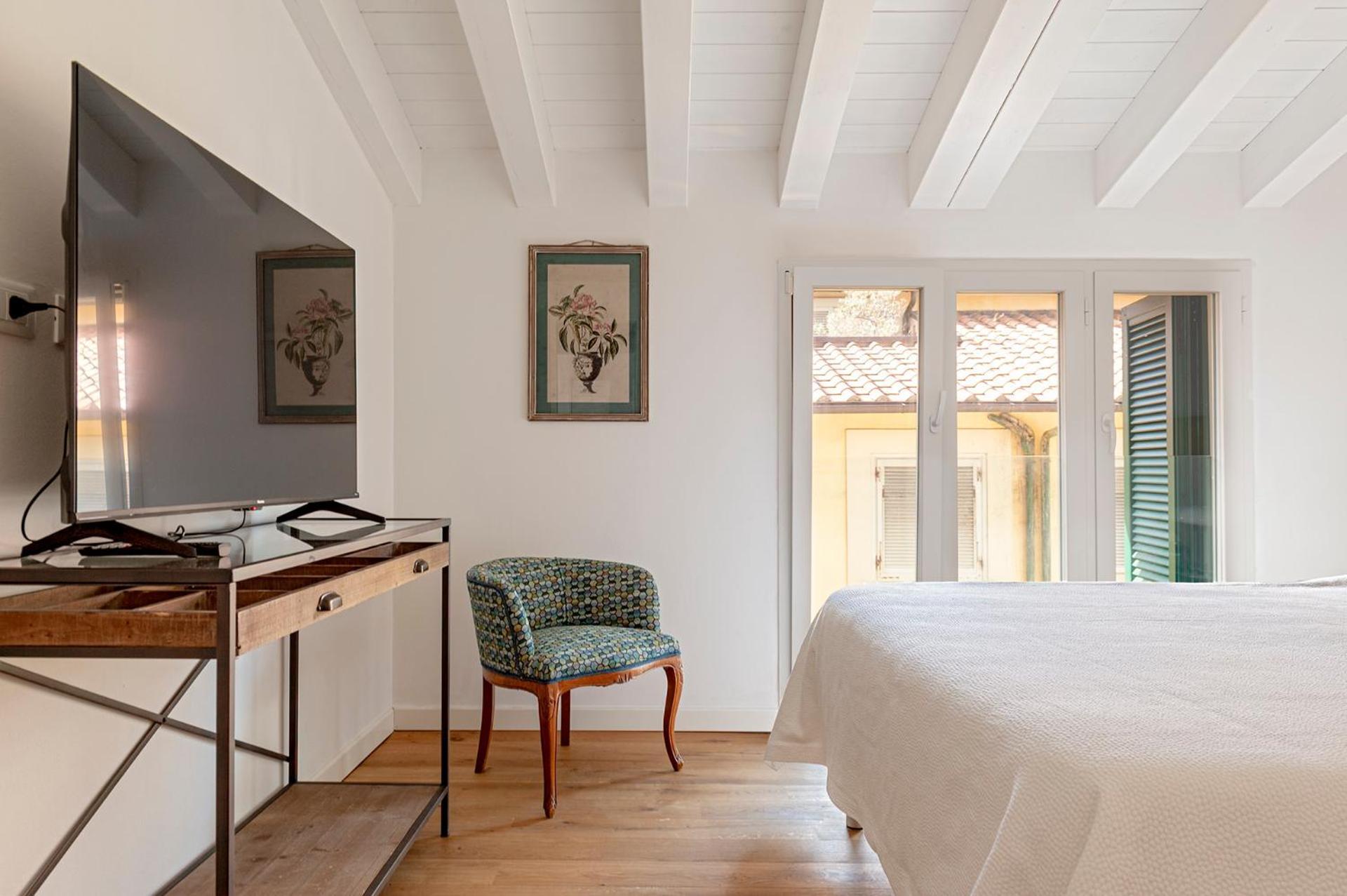 Waterfront Balcony I Grani 5 Resort Grand Suite Ливорно Екстериор снимка